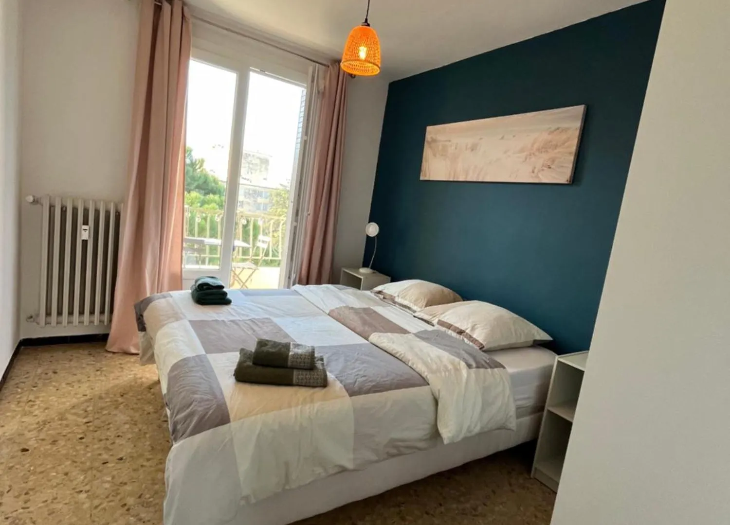 Lägenhet Appartement Climatise Avec 2 Chambres Avignon Frankrike